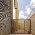 金色铝合金扩张网住宅立面